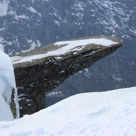 Roldalstunet Overnatting Exteriér fotografie